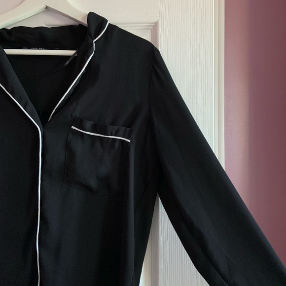 ZARA BLACK BUTTON UP TOP - Picture 4 of 6